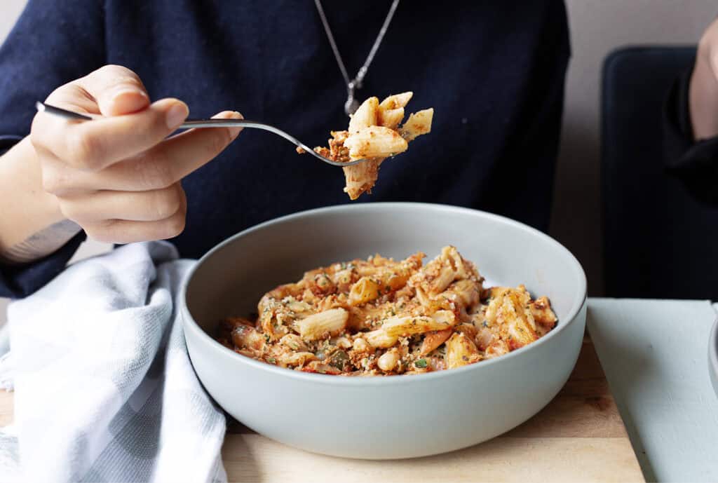 mediterranean veggie pasta