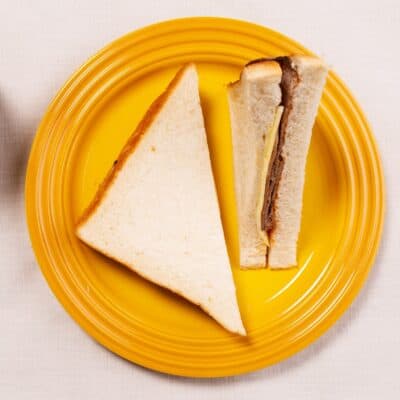 501. egg & chive sandwich