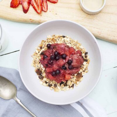 berry compote granola above 1