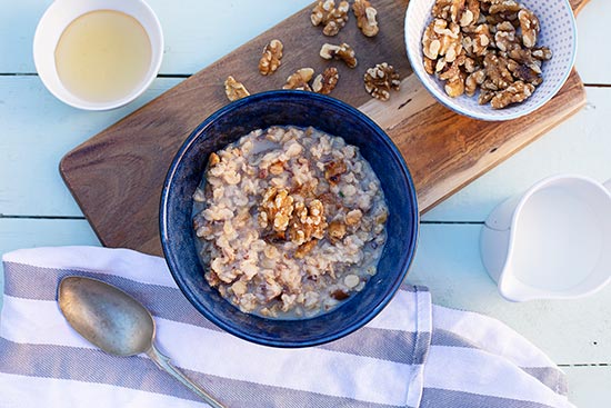 sticky date oats above 3