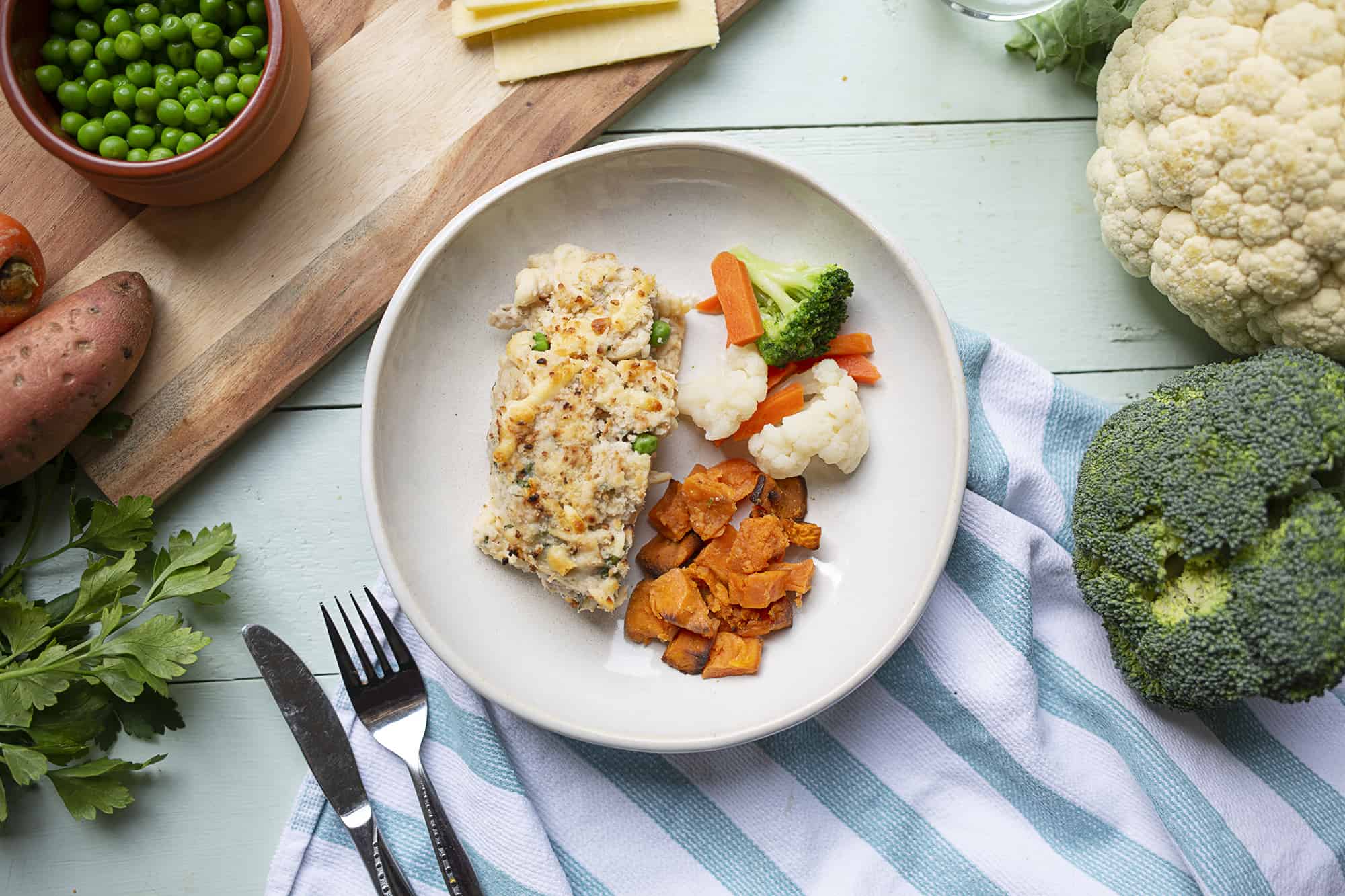tuna pasta bake above copy (1)