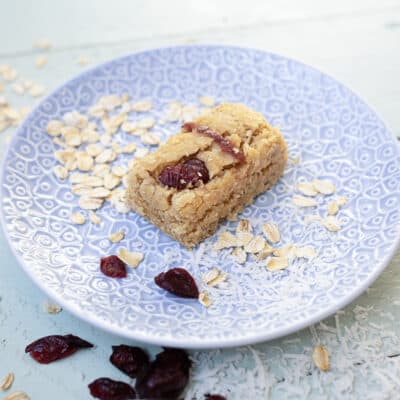 455. coconut & cranberry oat bite