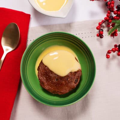 409. christmas plum pudding with custard